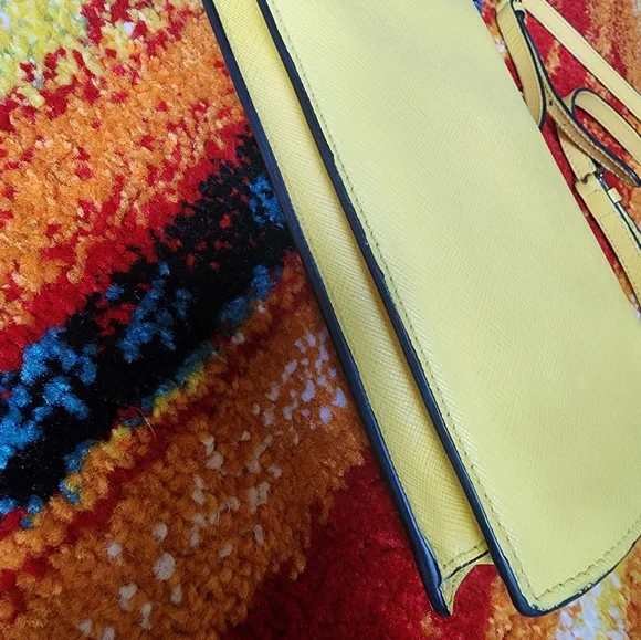 Authentic Prada Saffiano Top Handle Bag Or Crossbody Bag - Picture 11 of 16